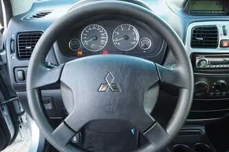 Mitsubishi Space Star, 1.9, 75 kW, diesel, manual, front-wheel drive
