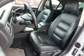 Volvo S80, petrol, automatic, front-wheel drive