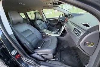 Volvo V70, 2.0, 133 kW, diisel, automaat, esivedu