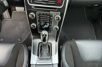 Volvo V60, 2.0, 140 kW, diesel, automatic, front-wheel drive