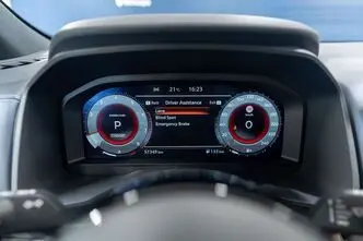 Nissan Qashqai, 1.3, 116 kW, hybrid, automatic, front-wheel drive