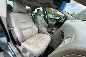 Volvo S60, 2.4, 96 kW, diesel, manual, front-wheel drive