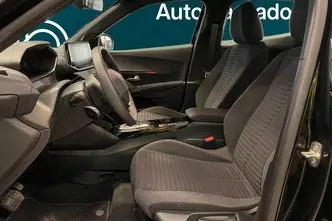 Peugeot 2008, electric, automatic, front-wheel drive
