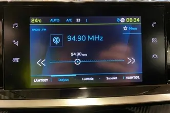 Peugeot 2008, electric, automatic, front-wheel drive