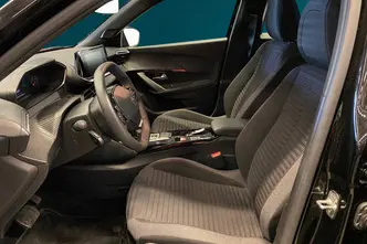 Peugeot 2008, electric, automatic, front-wheel drive
