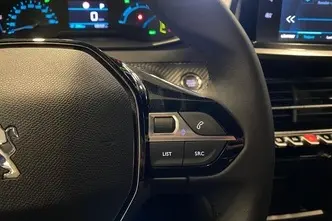 Peugeot 2008, electric, automatic, front-wheel drive