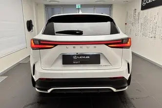 Lexus NX 450, 2.5, 136 kW, plug-in hybrid, automatic, four-wheel drive