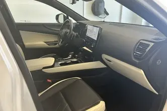 Lexus NX 450, 2.5, 136 kW, plug-in hybrid, automatic, four-wheel drive