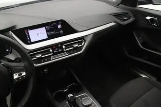 BMW 118, 2.0, 110 kW, diisel, automaat, esivedu
