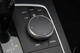 BMW 118, 2.0, 110 kW, diisel, automaat, esivedu