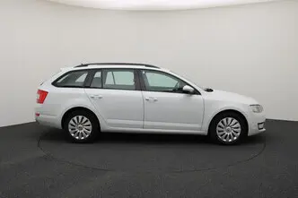 Škoda Octavia, 1.6, 81 kW, diisel, automaat, esivedu