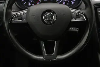 Škoda Octavia, 1.6, 81 kW, diisel, automaat, esivedu
