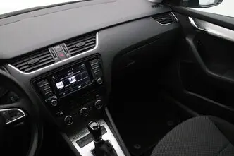 Škoda Octavia, 1.6, 81 kW, diisel, automaat, esivedu