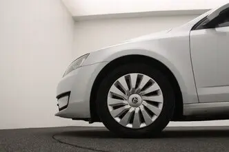 Škoda Octavia, 1.6, 81 kW, diisel, automaat, esivedu