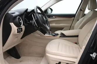 Alfa Romeo Stelvio, 2.2, 140 kW, diisel, automaat, tagavedu