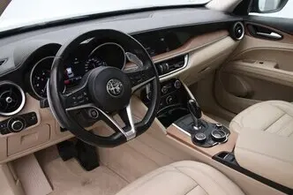 Alfa Romeo Stelvio, 2.2, 140 kW, diisel, automaat, tagavedu