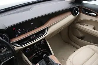 Alfa Romeo Stelvio, 2.2, 140 kW, diisel, automaat, tagavedu