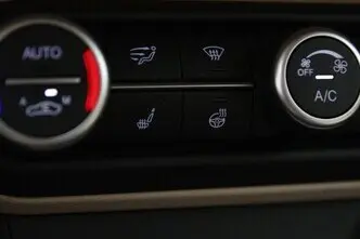 Alfa Romeo Stelvio, 2.2, 140 kW, diisel, automaat, tagavedu