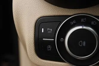 Alfa Romeo Stelvio, 2.2, 140 kW, diisel, automaat, tagavedu