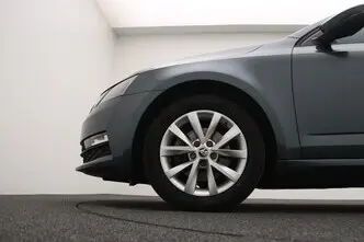 Škoda Octavia, 1.5, 110 kW, bensiin, manuaal, esivedu
