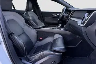 Volvo S60, 2.0, 140 kW, бензин, автомат, передний привод