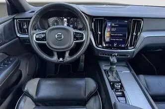 Volvo S60, 2.0, 140 kW, бензин, автомат, передний привод