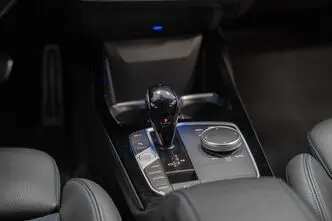 BMW 116, 1.5, 80 kW, bensiin, automaat, esivedu