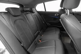 BMW 118, 1.5, 100 kW, bensiin, automaat, esivedu