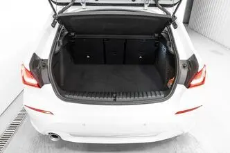 BMW 118, 1.5, 100 kW, bensiin, automaat, esivedu