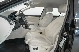 Volkswagen Passat, 1.8, 132 kW, petrol, automatic, front-wheel drive