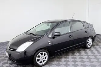Toyota Prius, 1.5, 77 kW, hybrid, automatic, front-wheel drive