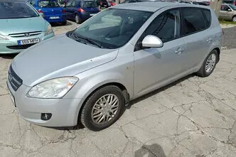 Kia cee'd / Ceed, 1.4, 80 kW, petrol, manual, front-wheel drive
