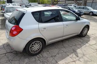Kia cee'd / Ceed, 1.4, 80 kW, petrol, manual, front-wheel drive