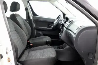 Škoda Roomster, 1.2, 85 kW, petrol, manual, front-wheel drive