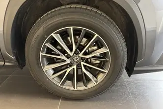 Lexus NX 350h, 2.5, 140 kW, hybrid, automatic, four-wheel drive