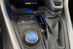 Toyota RAV4, 2.5, 131 kW, гибрид, автомат, полный привод