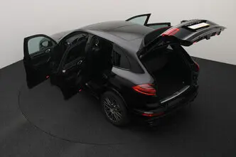 Porsche Cayenne, 3.0, 193 kW, diesel, automatic, four-wheel drive