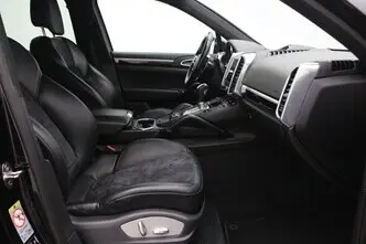 Porsche Cayenne, 3.0, 193 kW, diesel, automatic, four-wheel drive