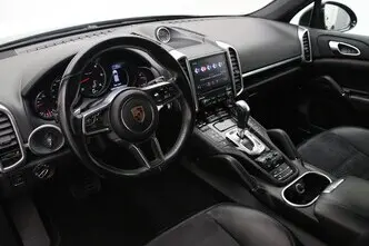 Porsche Cayenne, 3.0, 193 kW, diesel, automatic, four-wheel drive