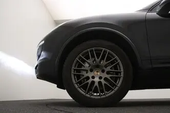 Porsche Cayenne, 3.0, 193 kW, diesel, automatic, four-wheel drive