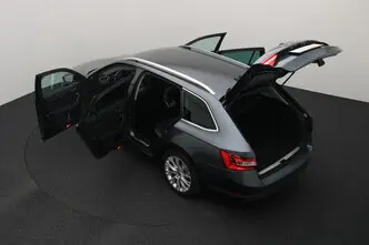 Škoda Superb, 1.4, 115 kW, plug-in hybrid, automatic, front-wheel drive