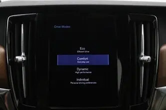 Volvo S90, 2.0, 140 kW, diisel, automaat, esivedu