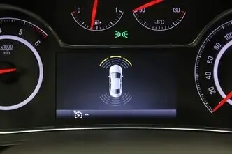 Opel Insignia, 1.6, 100 kW, diesel, manual, front-wheel drive