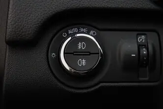 Opel Insignia, 1.6, 100 kW, diesel, manual, front-wheel drive
