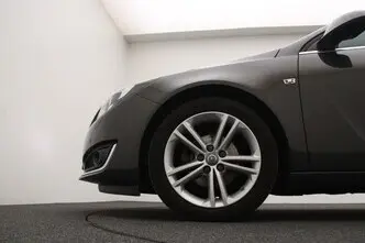 Opel Insignia, 1.6, 100 kW, diesel, manual, front-wheel drive