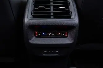 Volkswagen Tiguan, 1.5, 200 kW, pistikhübriid, automaat, esivedu