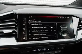 Audi Q4 e-tron, 210 kW, электричество, автомат, полный привод