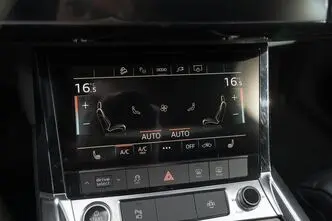 Audi e-tron, 300 kW, электричество, автомат, полный привод