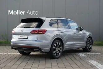 Volkswagen Touareg, 3.0, 210 kW, diesel, automatic, four-wheel drive