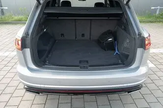 Volkswagen Touareg, 3.0, 210 kW, diesel, automatic, four-wheel drive